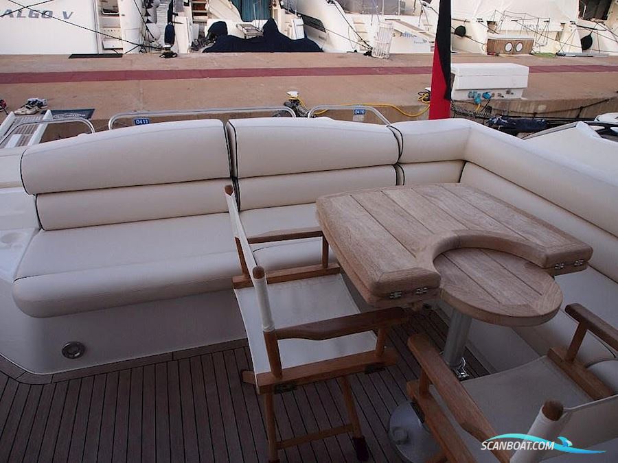 Sunseeker Predator 62