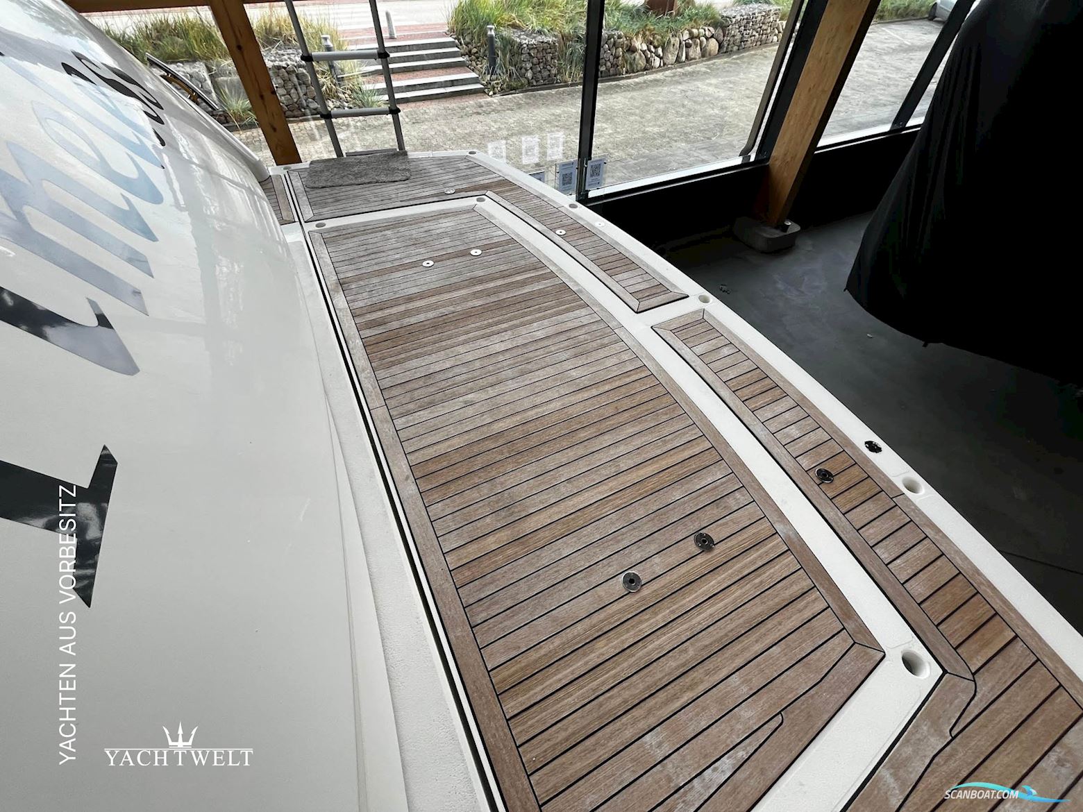 Sunseeker Predator 62