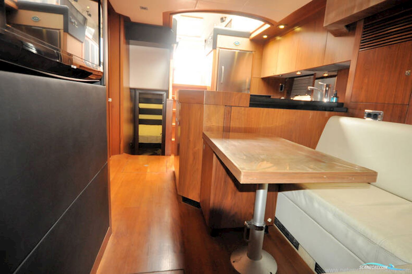 Sunseeker Predator 74