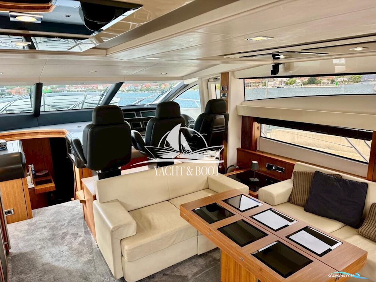 Sunseeker Predator 74 Sports Fly