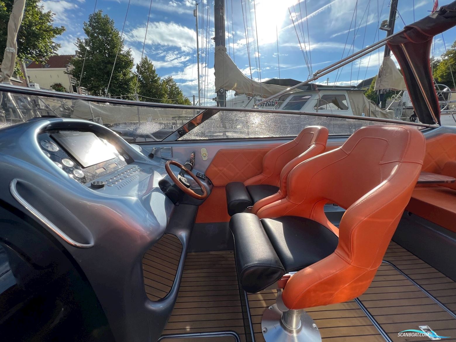 Sunseeker Superhawk 31