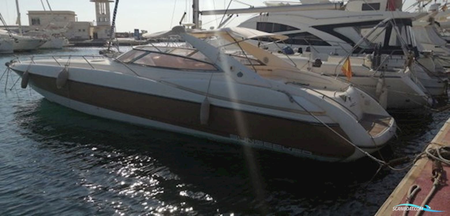 Sunseeker Superhawk 48 Motorboat 2002, with Volvo Penta engine, Spain