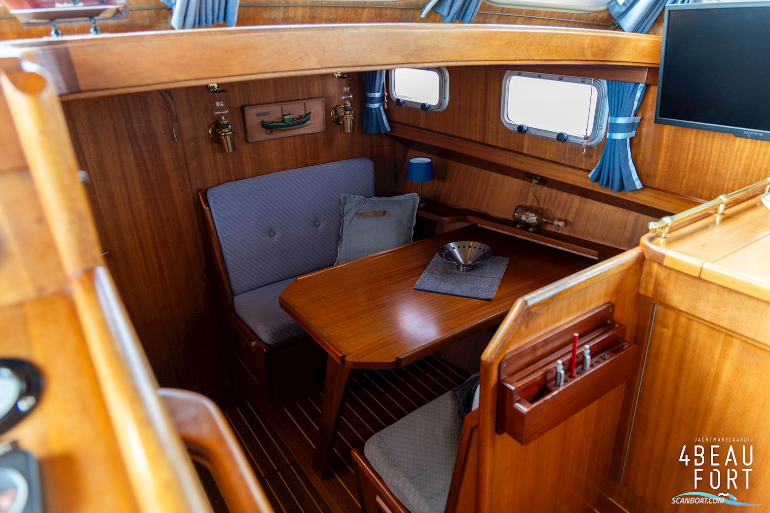 Super Lauwersmeer Kotter 1250 AK