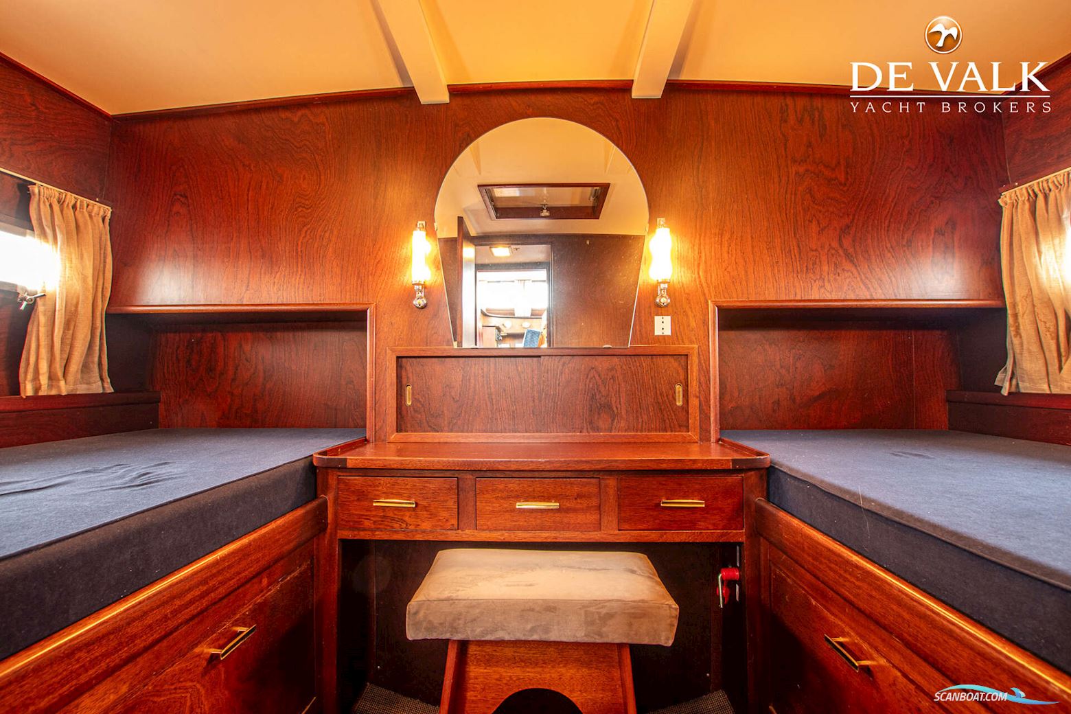 Super Van Craft 1160