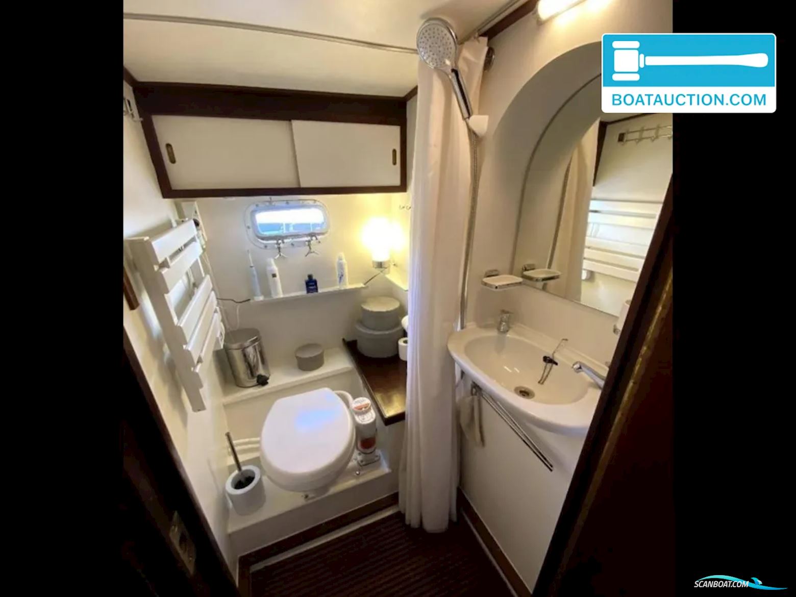 Super Van Craft 1260