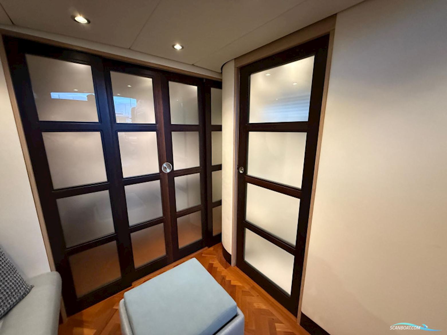 Super Van Craft 13.20 River