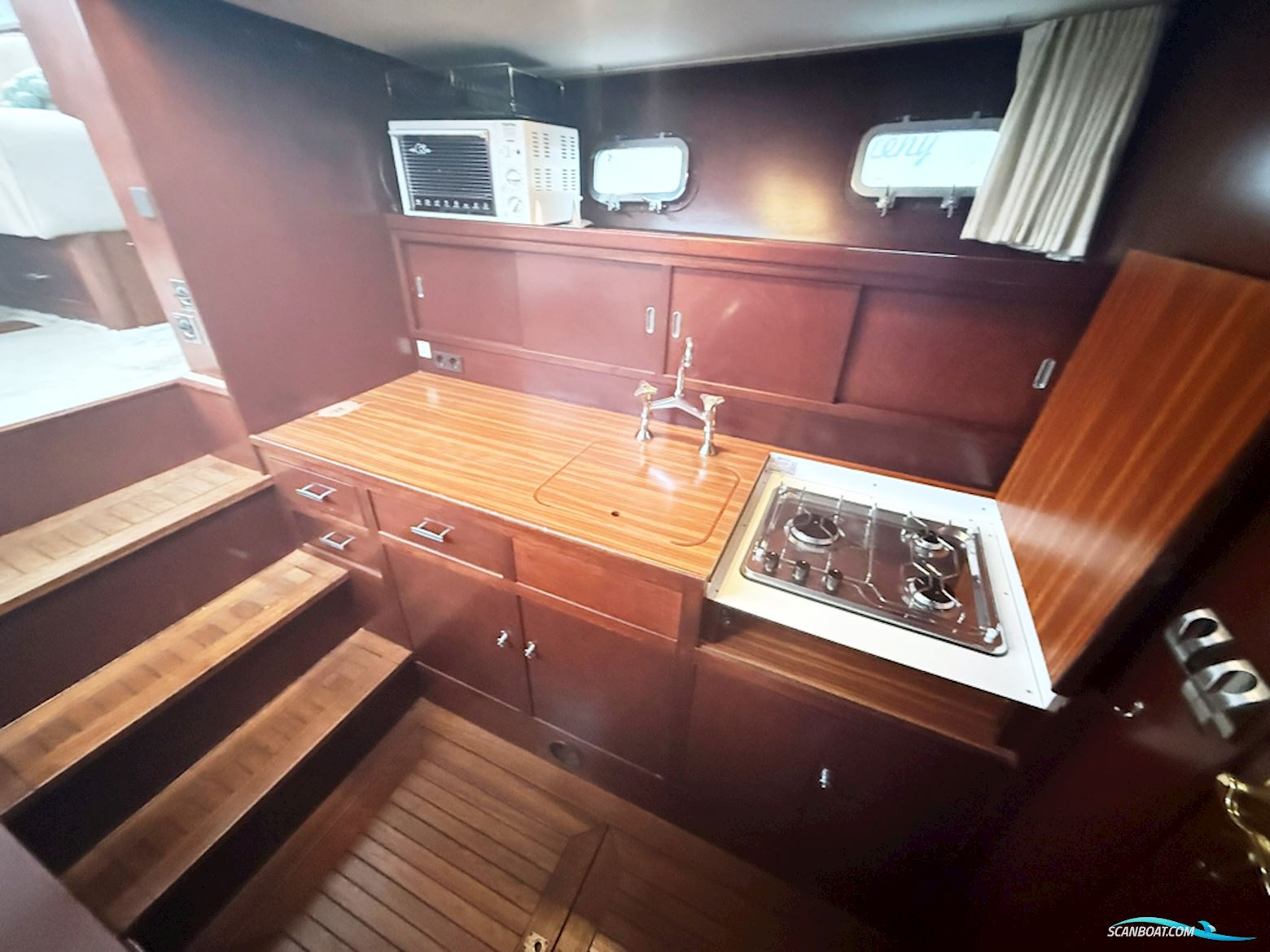 Super Van Craft 1320