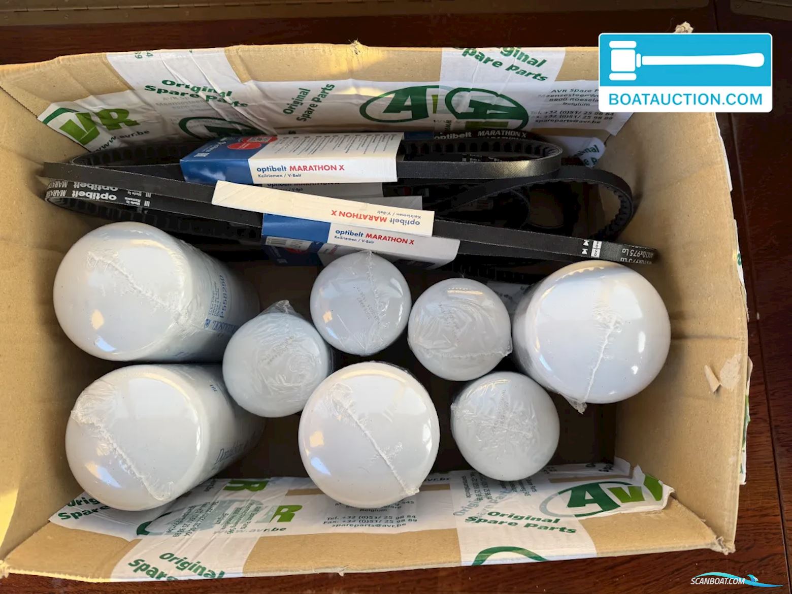 Super Van Craft 13.50