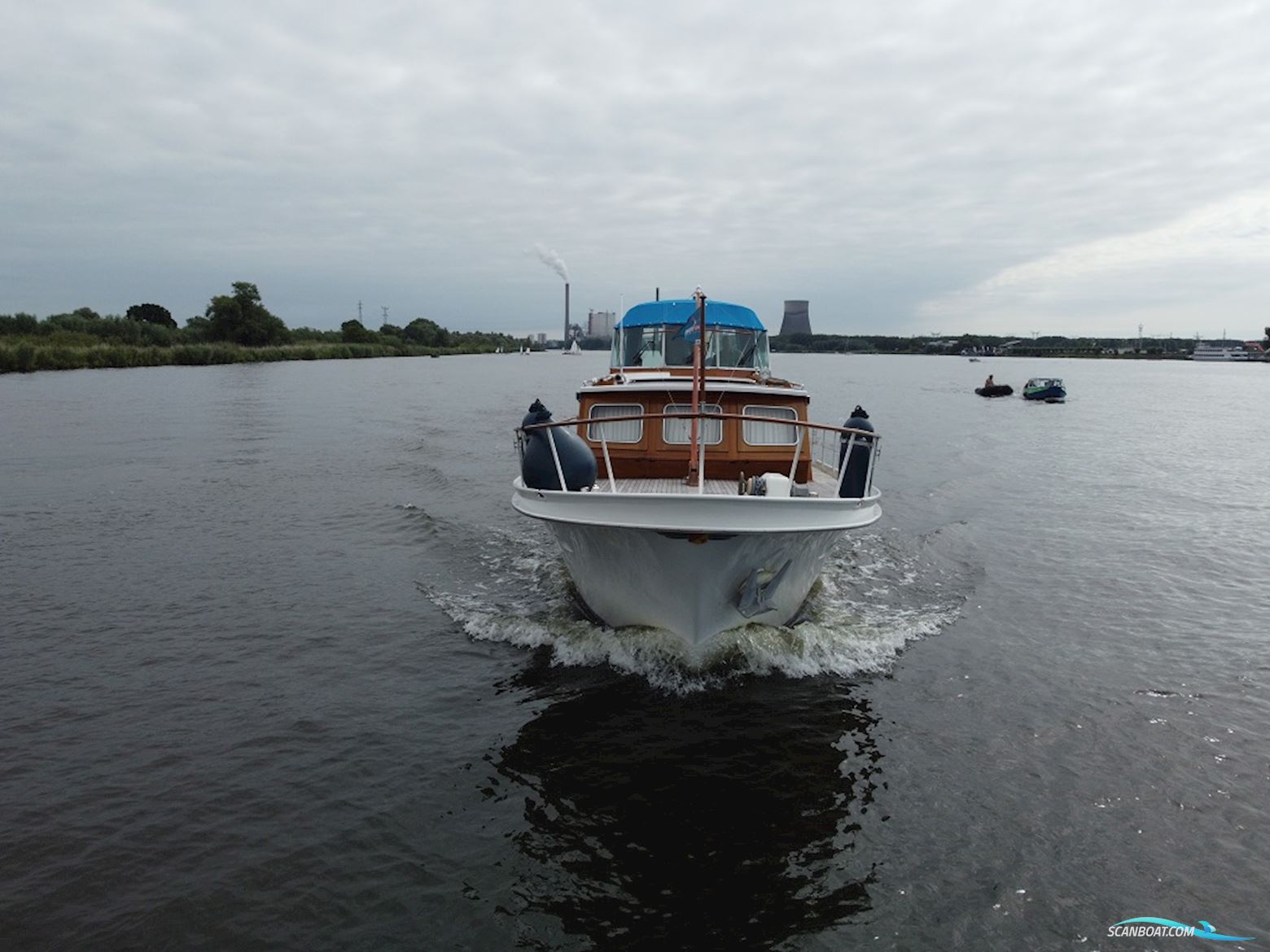 Super Van Craft 13.80