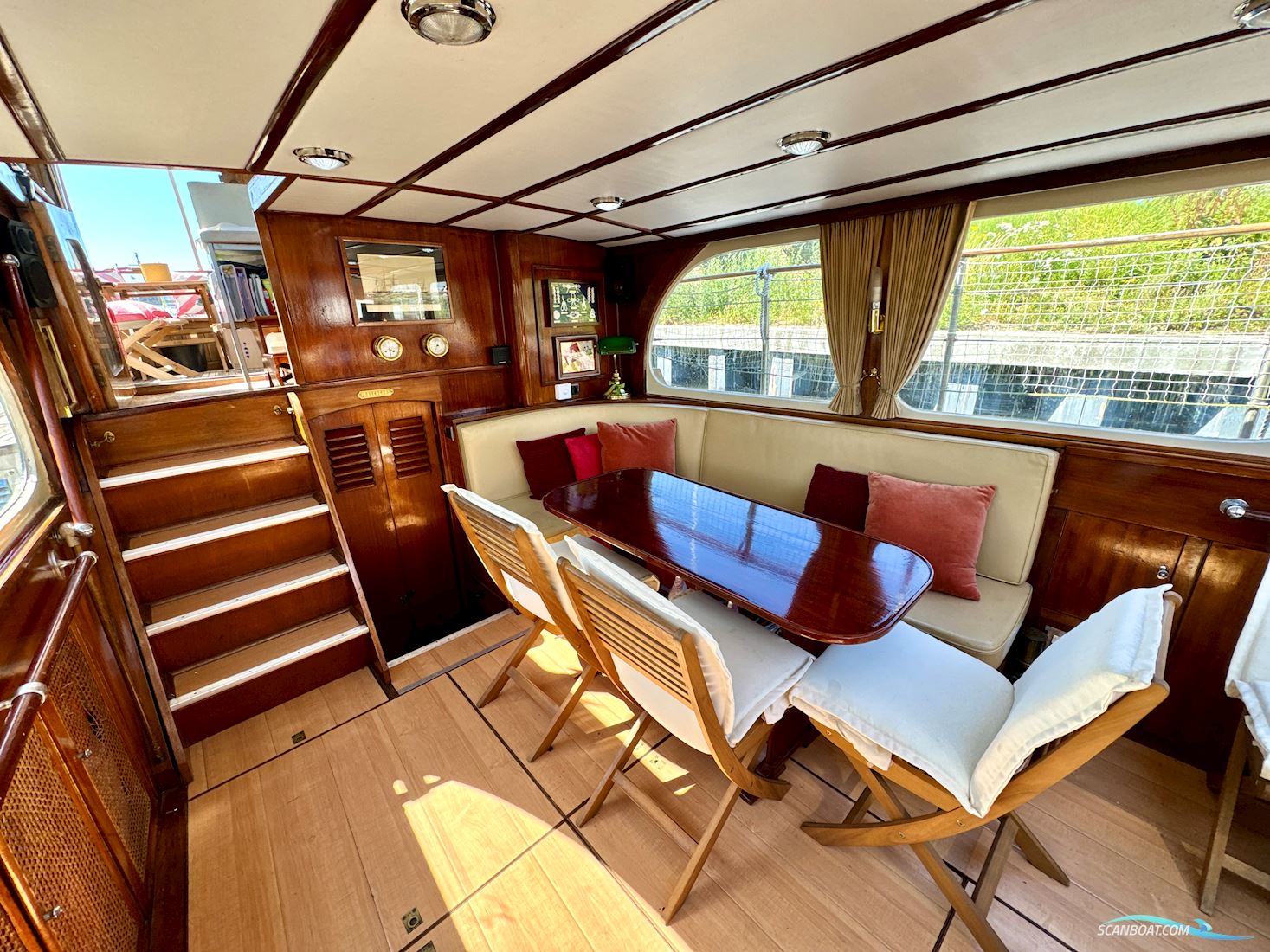 Super Van Craft 13.80