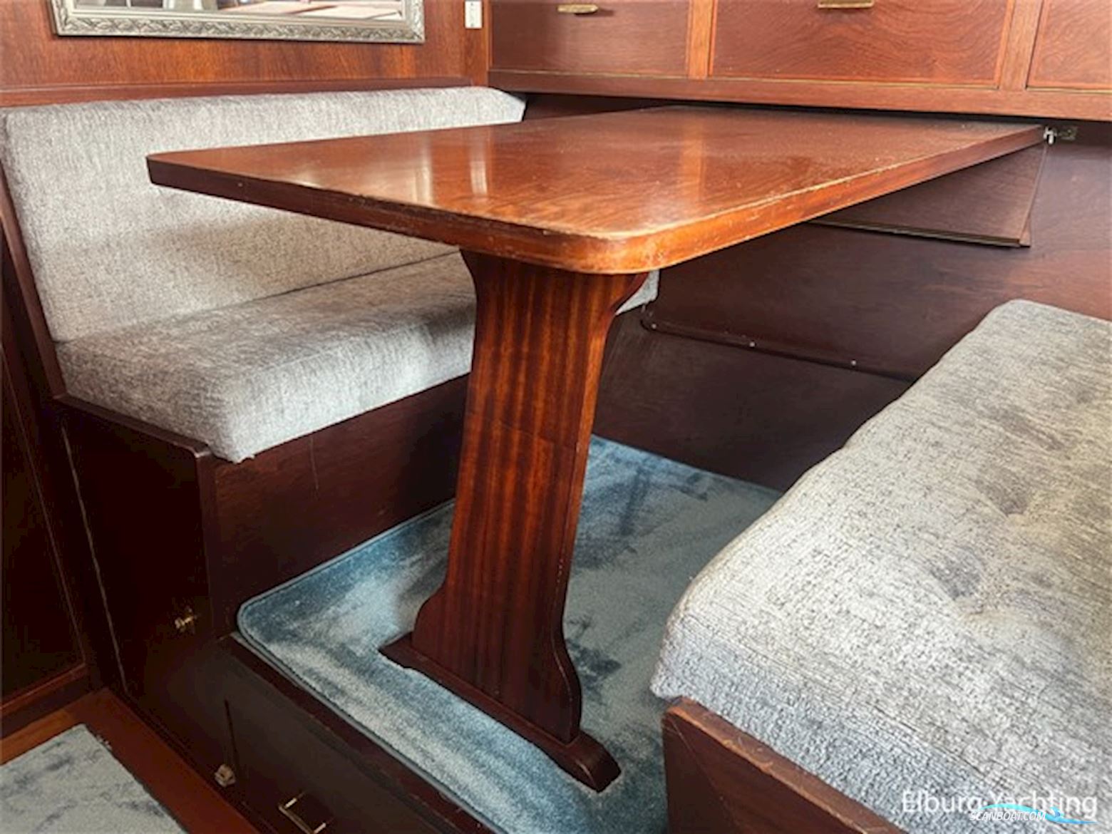 Super Van Craft 13.80