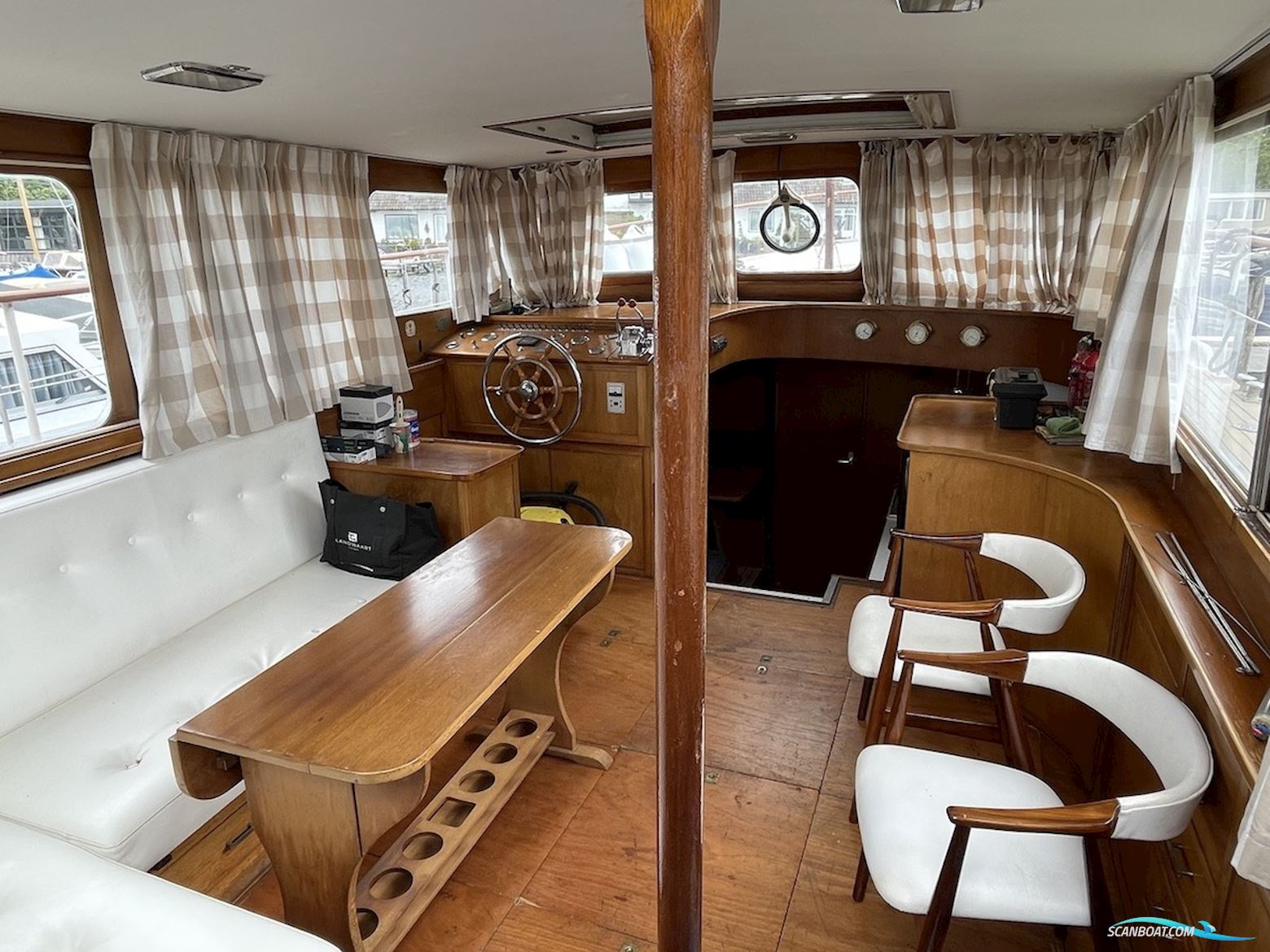 Super Van Craft 1400