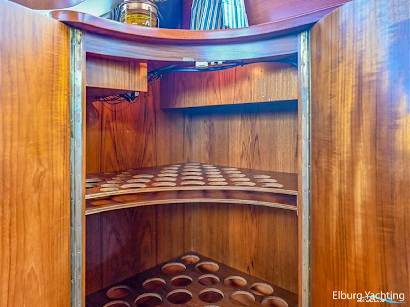 Super Van Craft 14.70