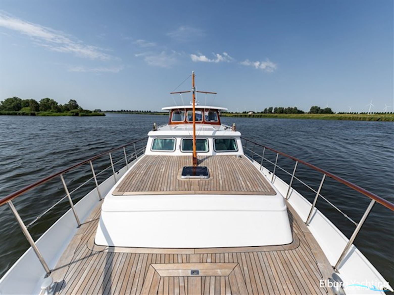 Super van Craft 15.75 - Stabilizers
