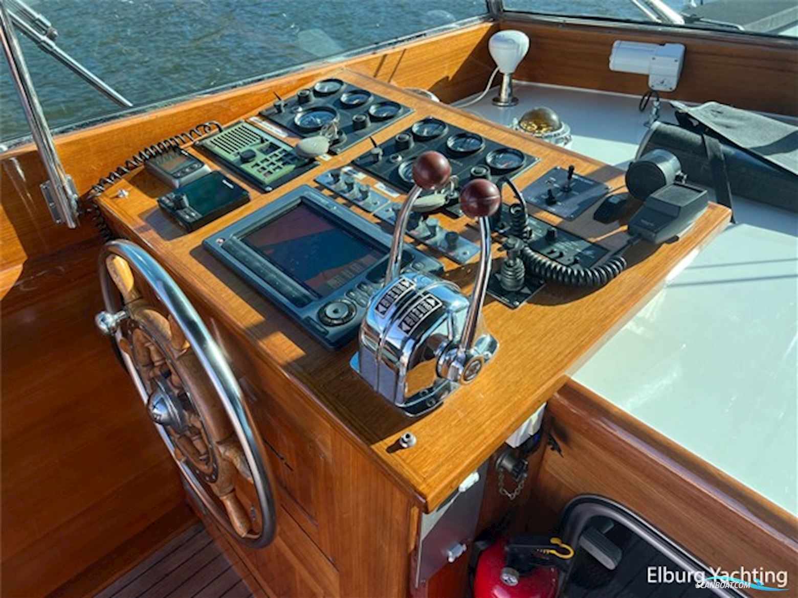 Super Van Craft 16.20