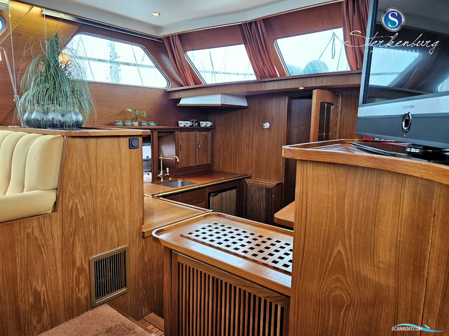 Super Van Craft 1700 VS