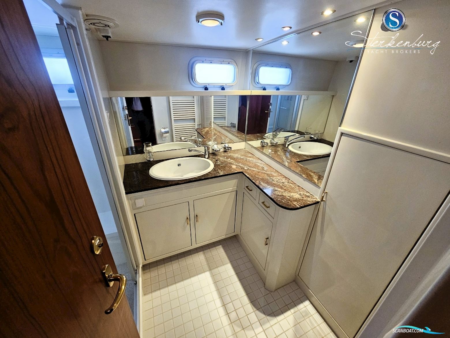 Super Van Craft 1700 VS