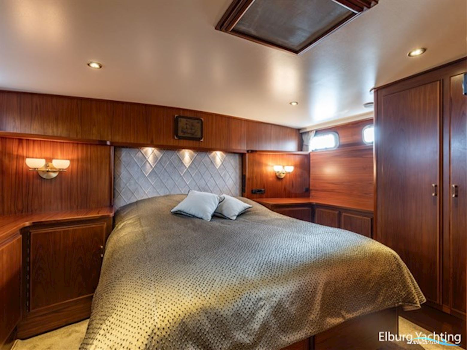 Super van Craft 18.60 - Vast Stuurhuis 