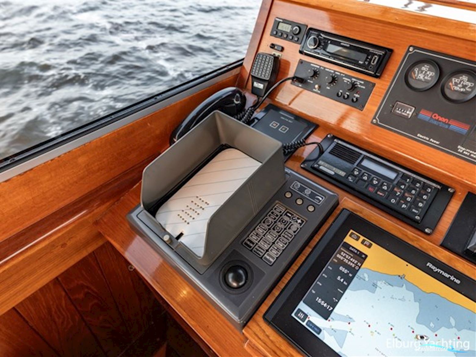 Super Van Craft 18.60 - Vast Stuurhuis