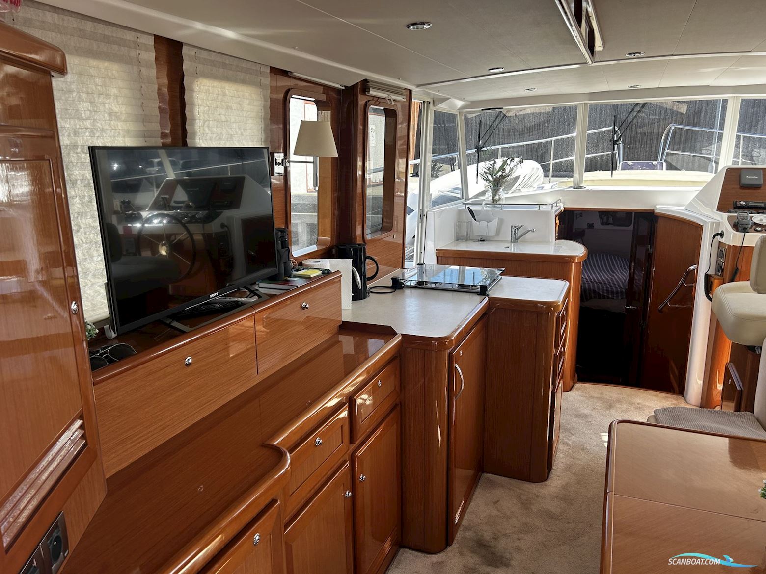 swift Trawler 42