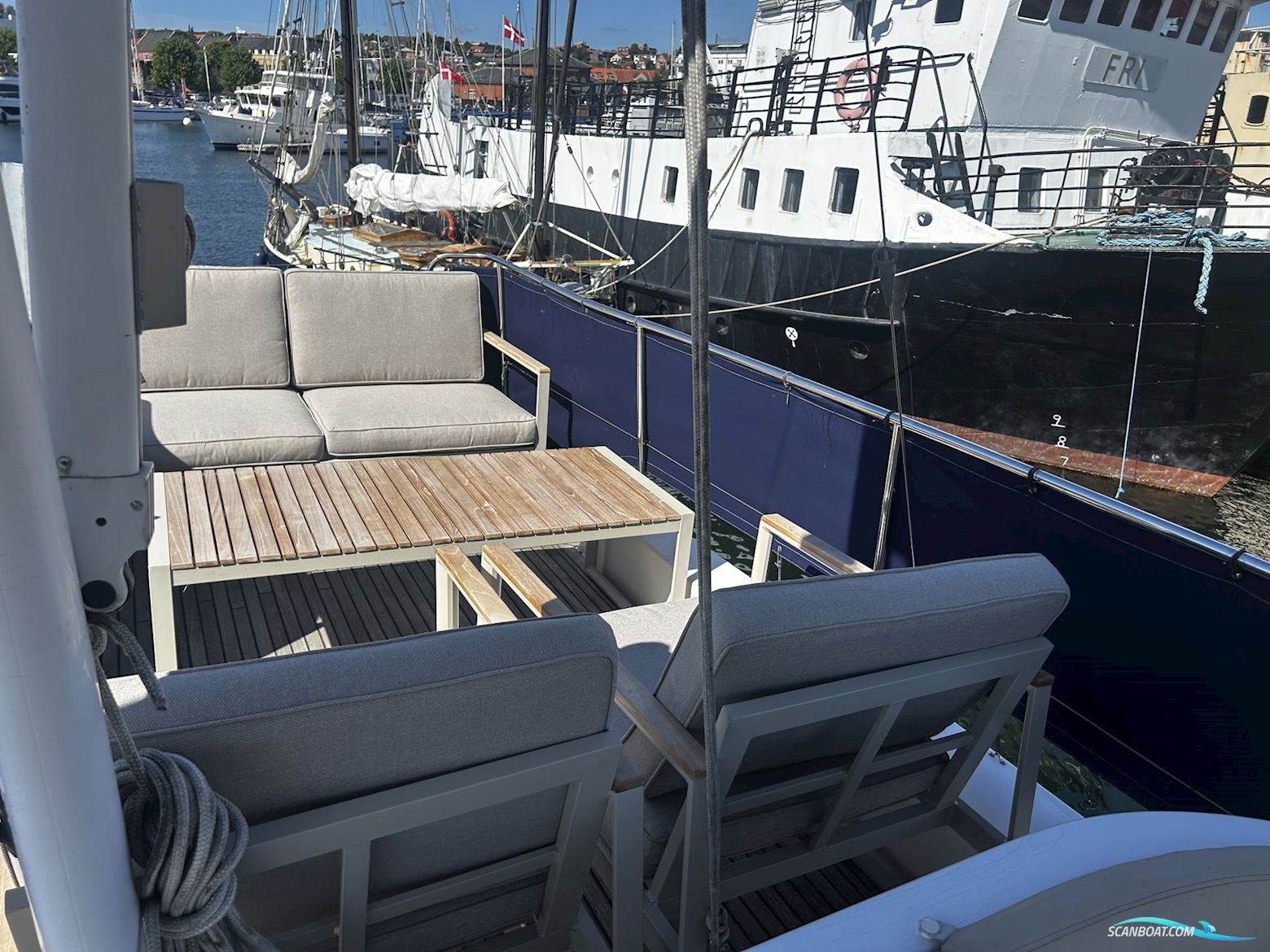 swift Trawler 42
