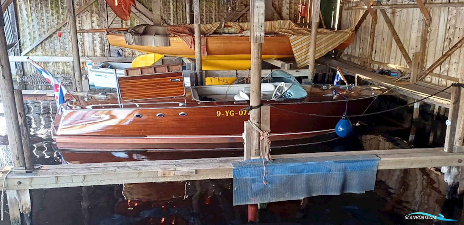 Swiss Craft Riviera Runabout