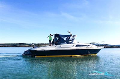 Swordsman 30 Motorboat 2006, with 1 x Iveco 400 Series 6 Cylinder engine, United Kingdom