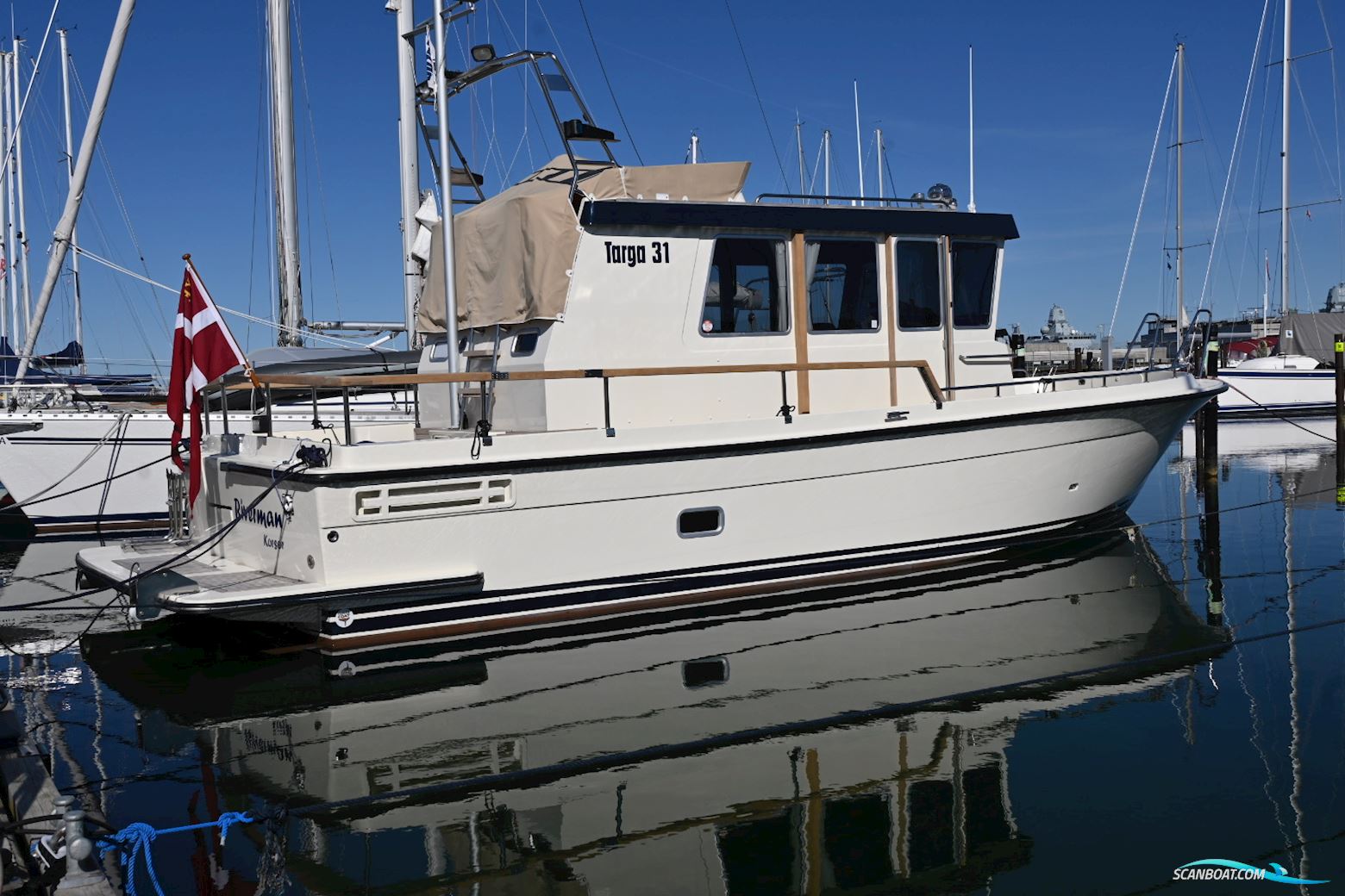 Targa 31MK II Motorboat 2000, with Yanmar 6LP engine, Denmark
