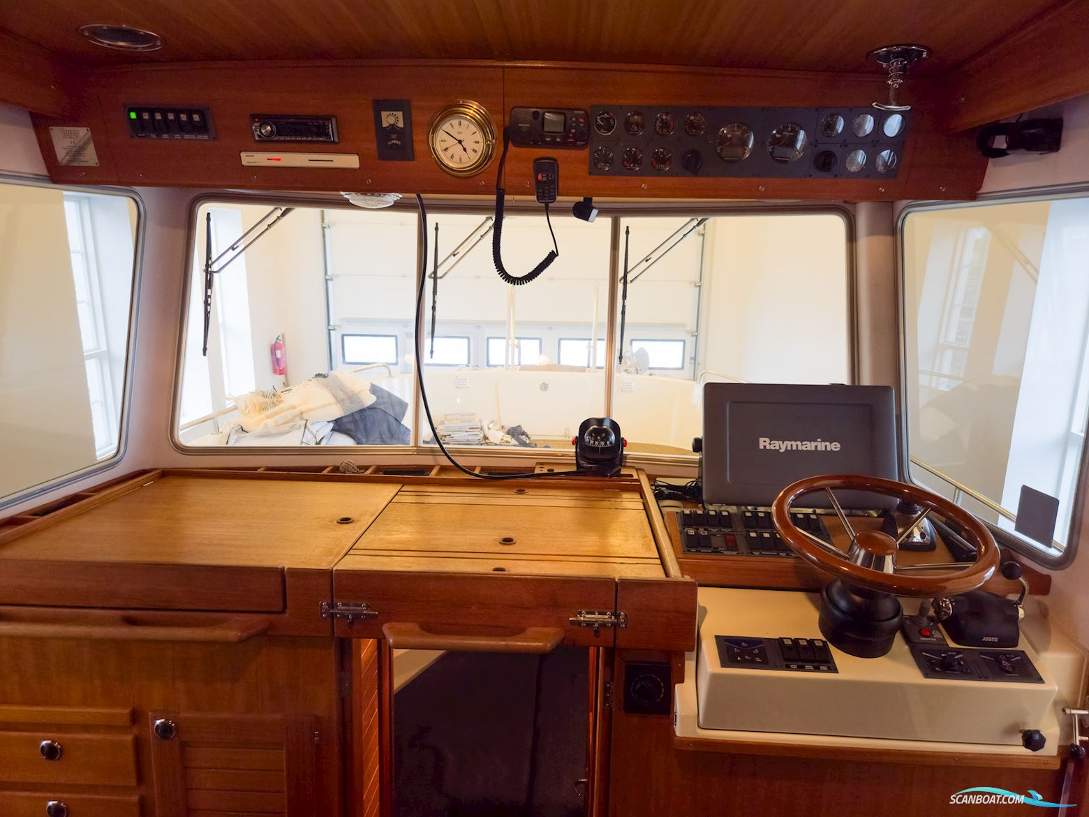 Targa 37