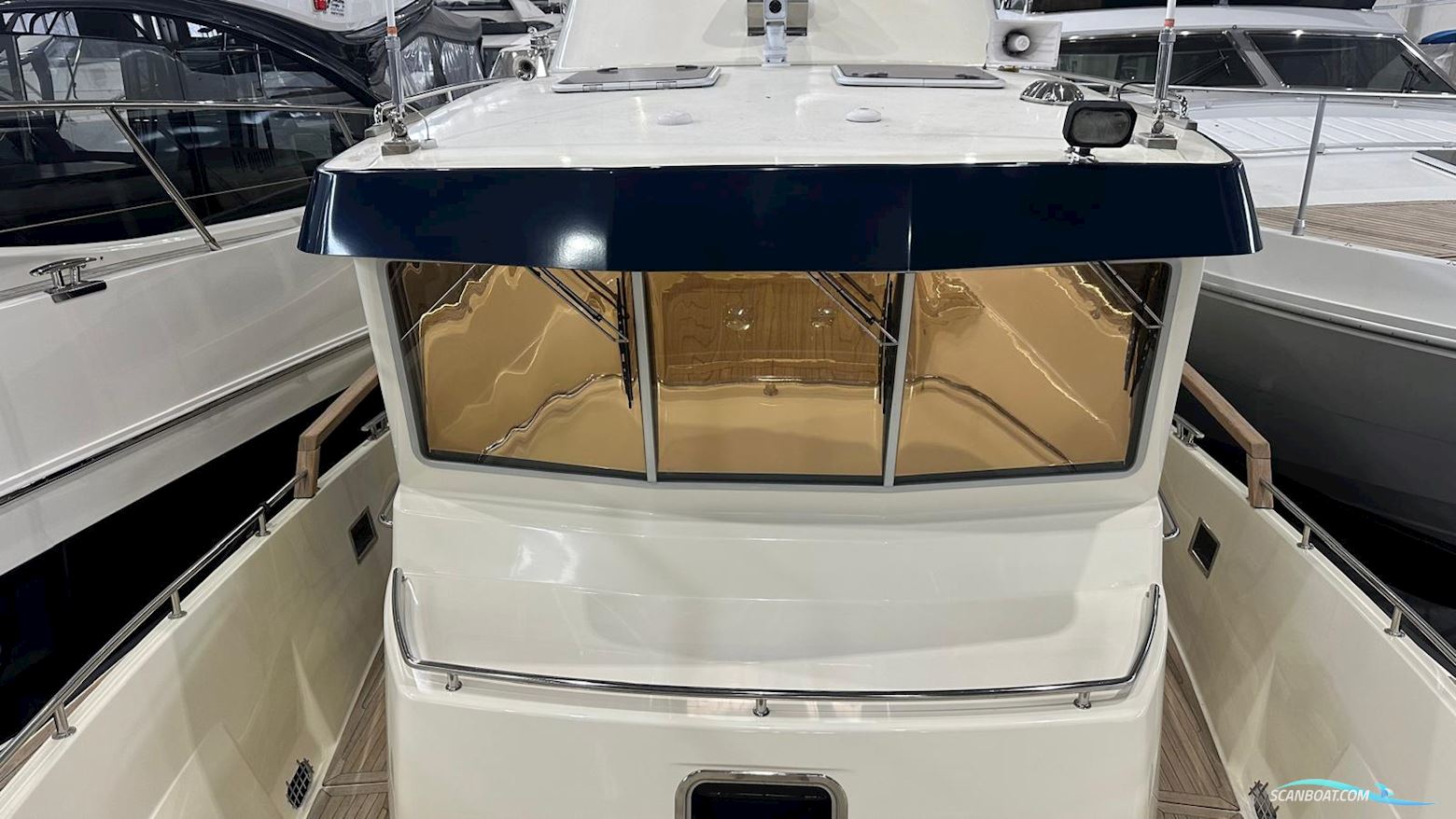 Targa 44
