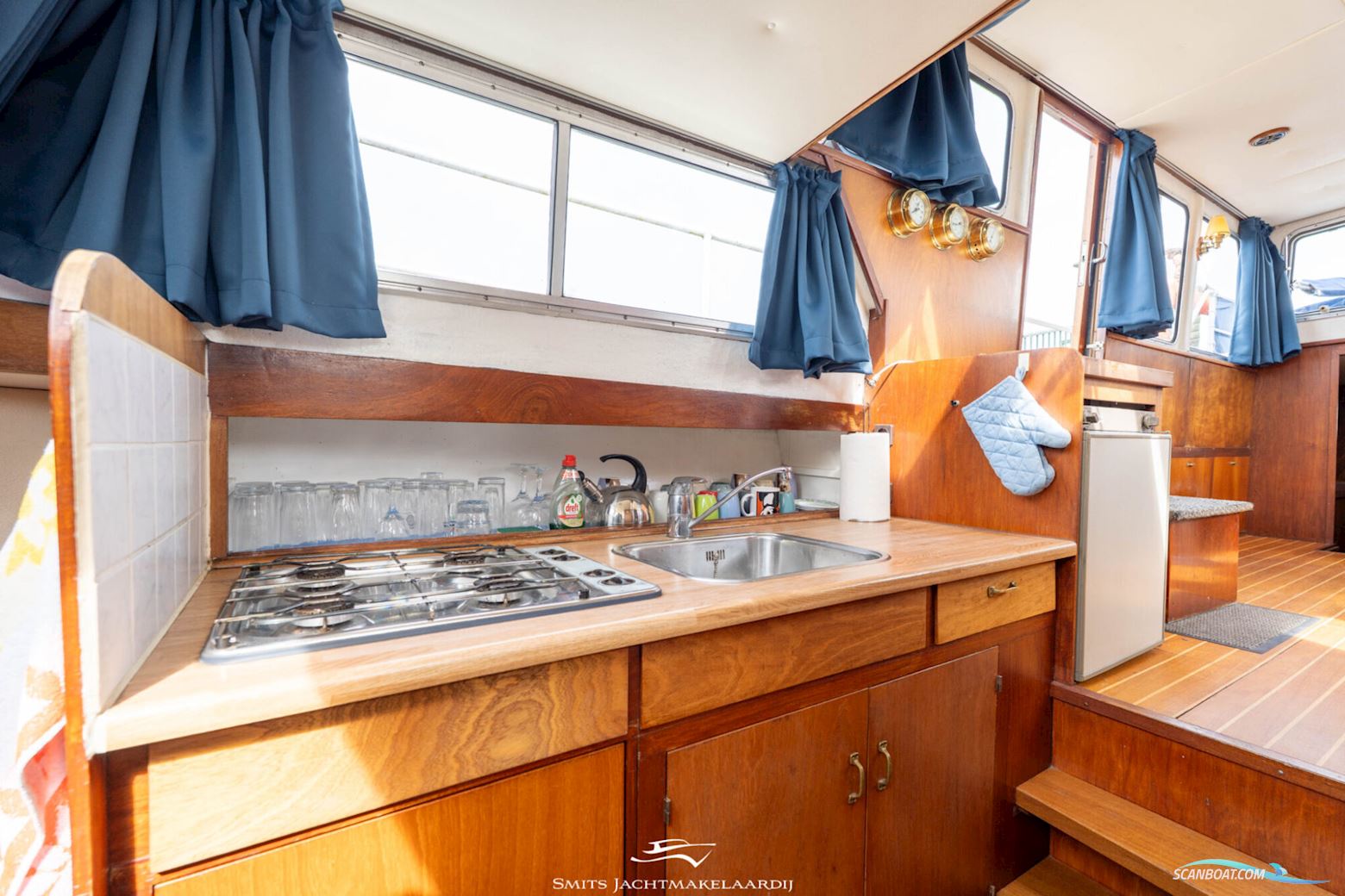 Target Saloon 11.00 AK Cabrio