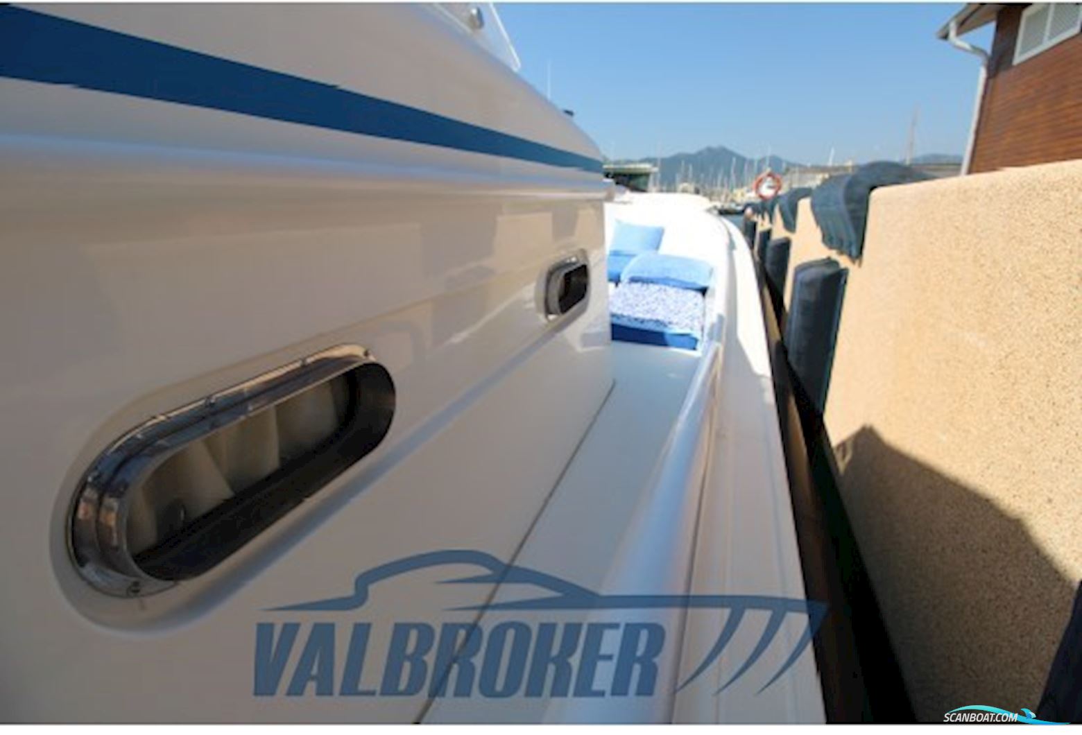 Tecnoyacht PUMA 2000