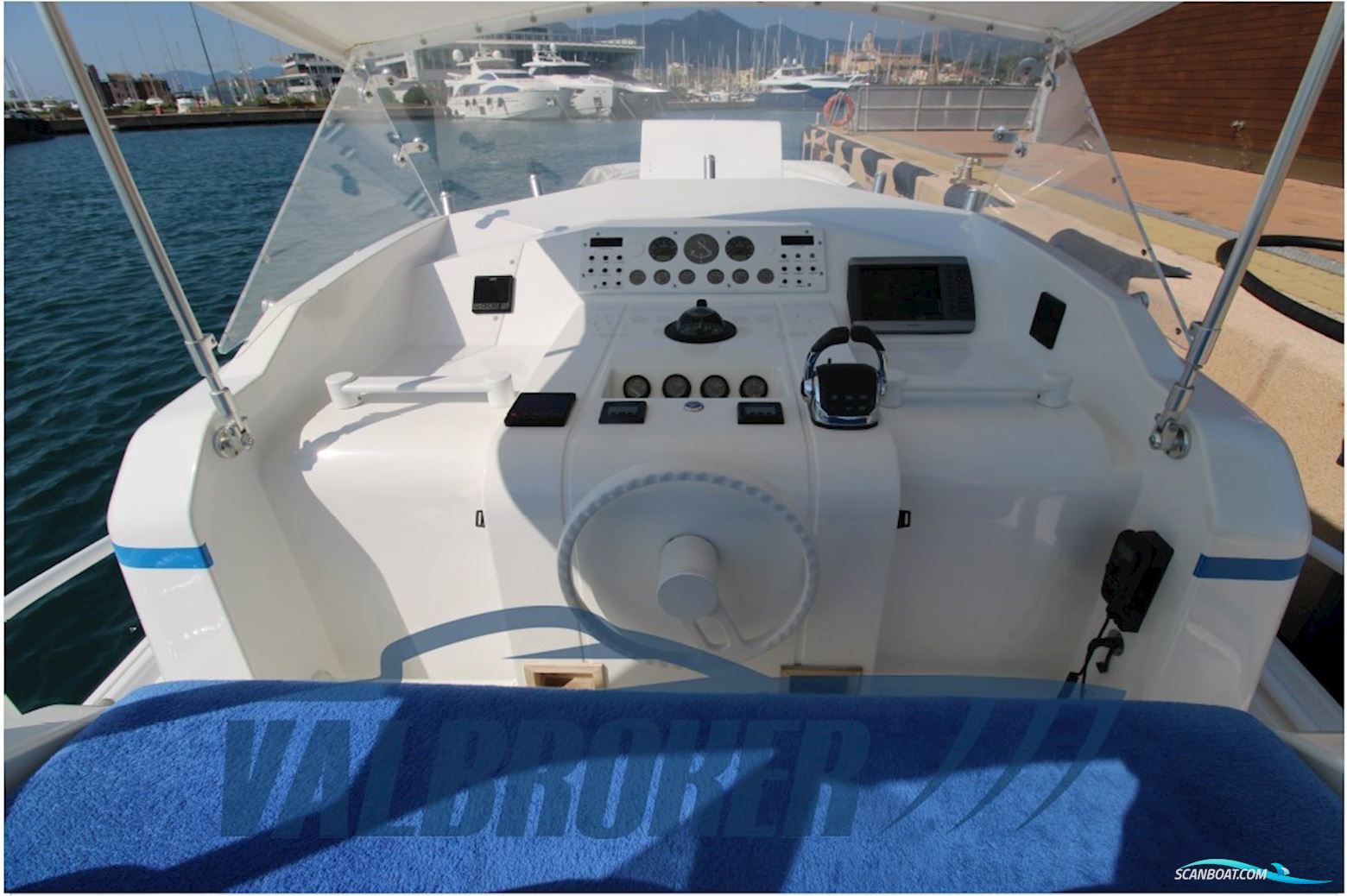 Tecnoyacht Puma 2000