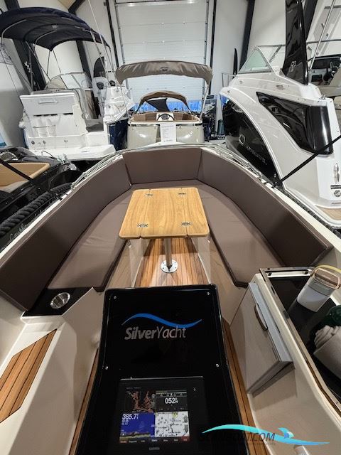 Tender Silveryacht 655 Nedsat