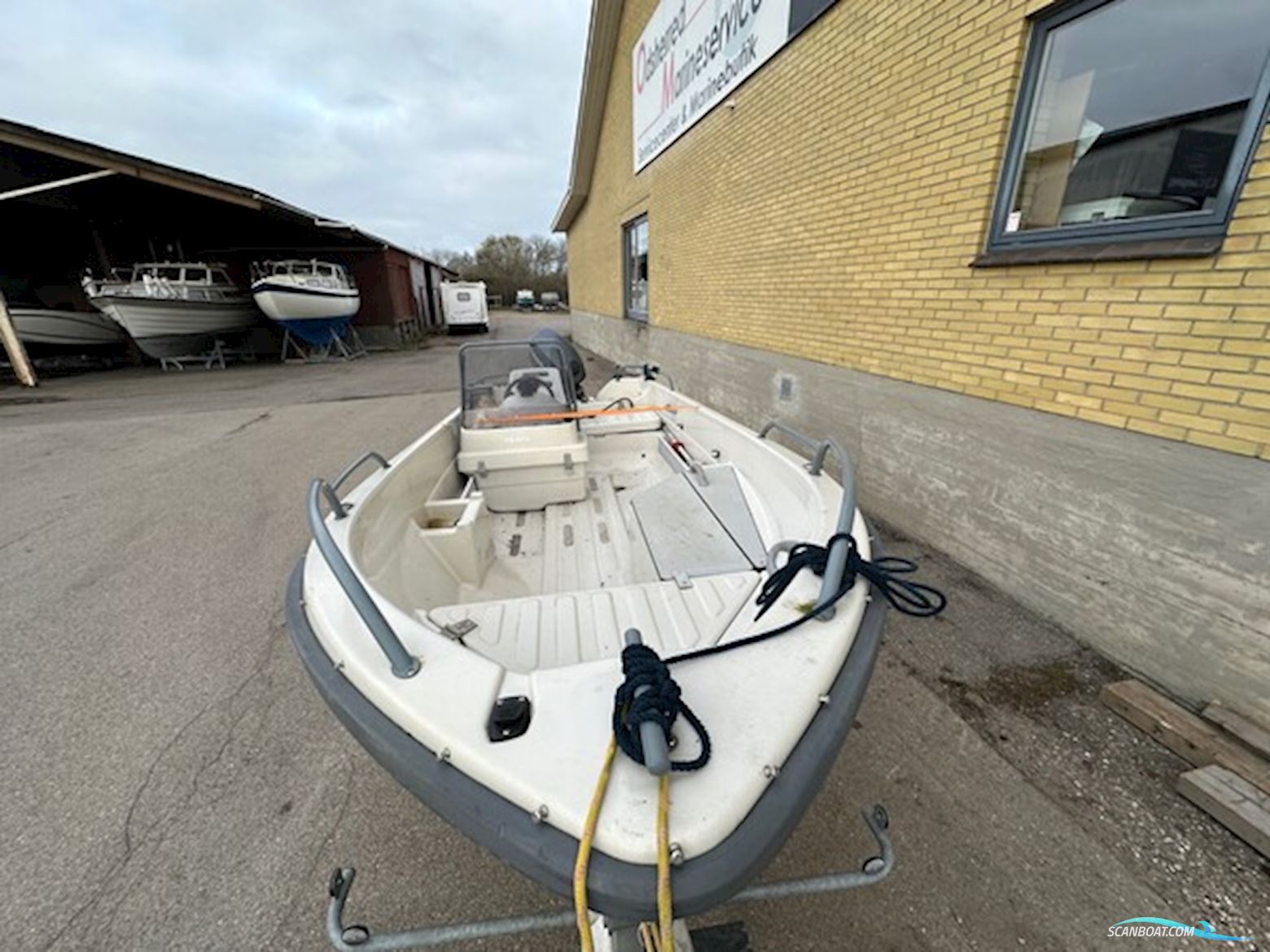 Terhi 6020 (2002) Med Yamaha 25 HK (2001) + Trailer & Udstyr – Nyserviceret – 45.000 kr