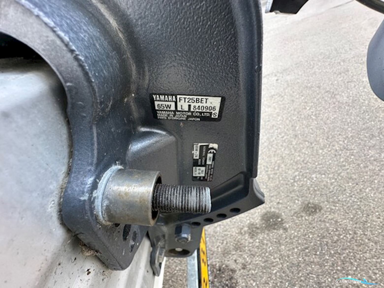 Terhi 6020 (2002) Med Yamaha 25 HK (2001) + Trailer & Udstyr – Nyserviceret – 45.000 kr