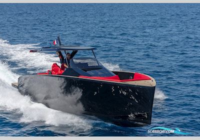 Tesoro T40 Black Series Motorboat 2023, France