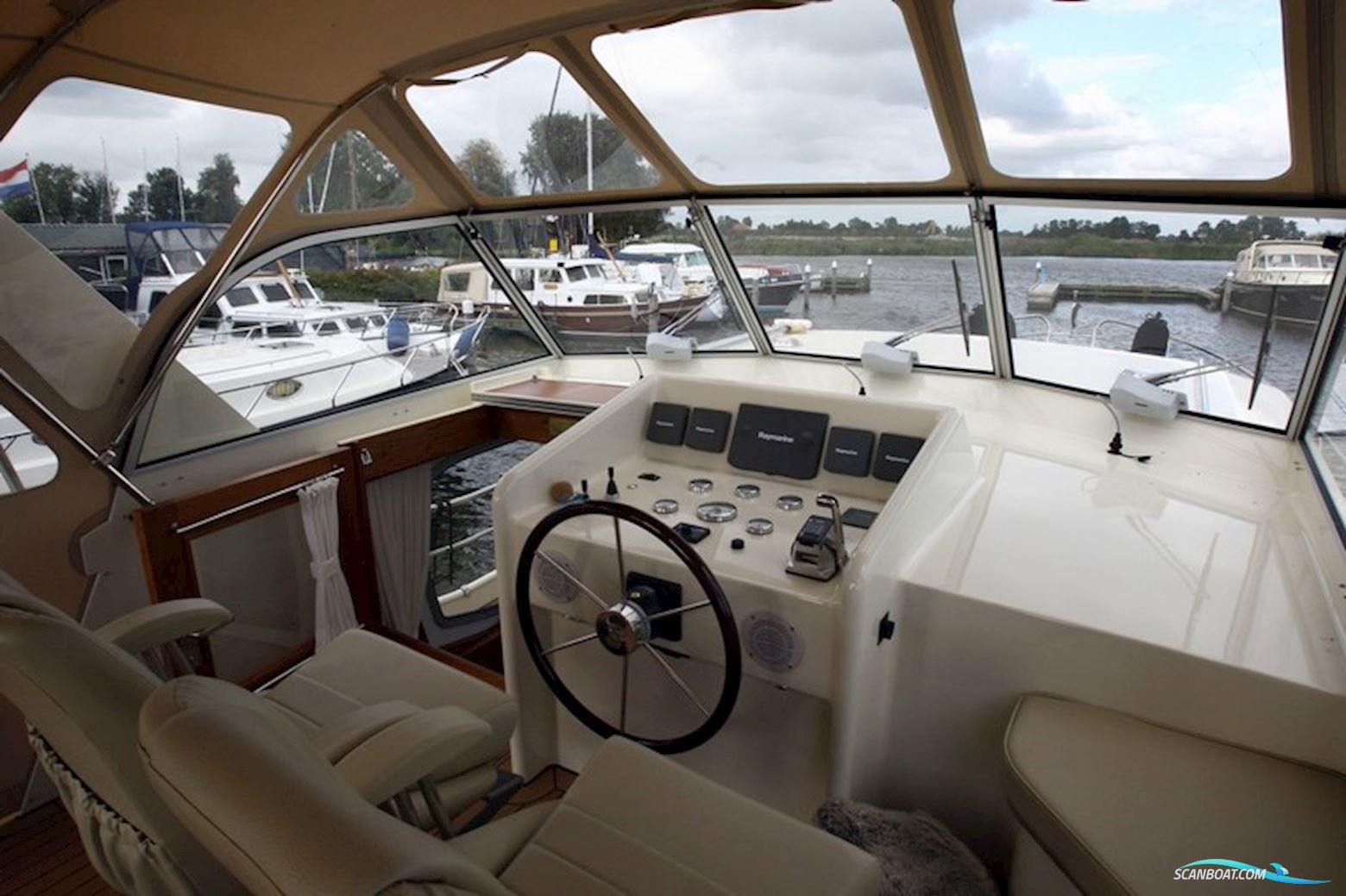 Thomasz Business Class 43 AK