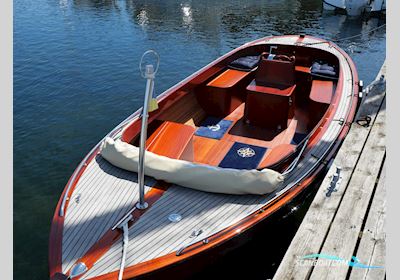 Thore Berntsson Båtbyggeri Blenda Motorboat 2001, with Volvo Penta 2030 engine, Sweden