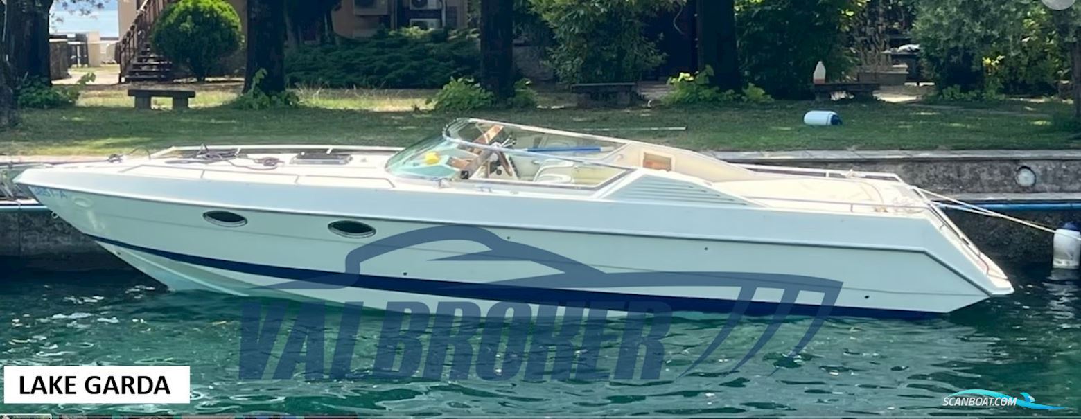 Tony Giugliano 30 Sport Motorboat 1992, with Mercruiser 7,4 engine, Italy