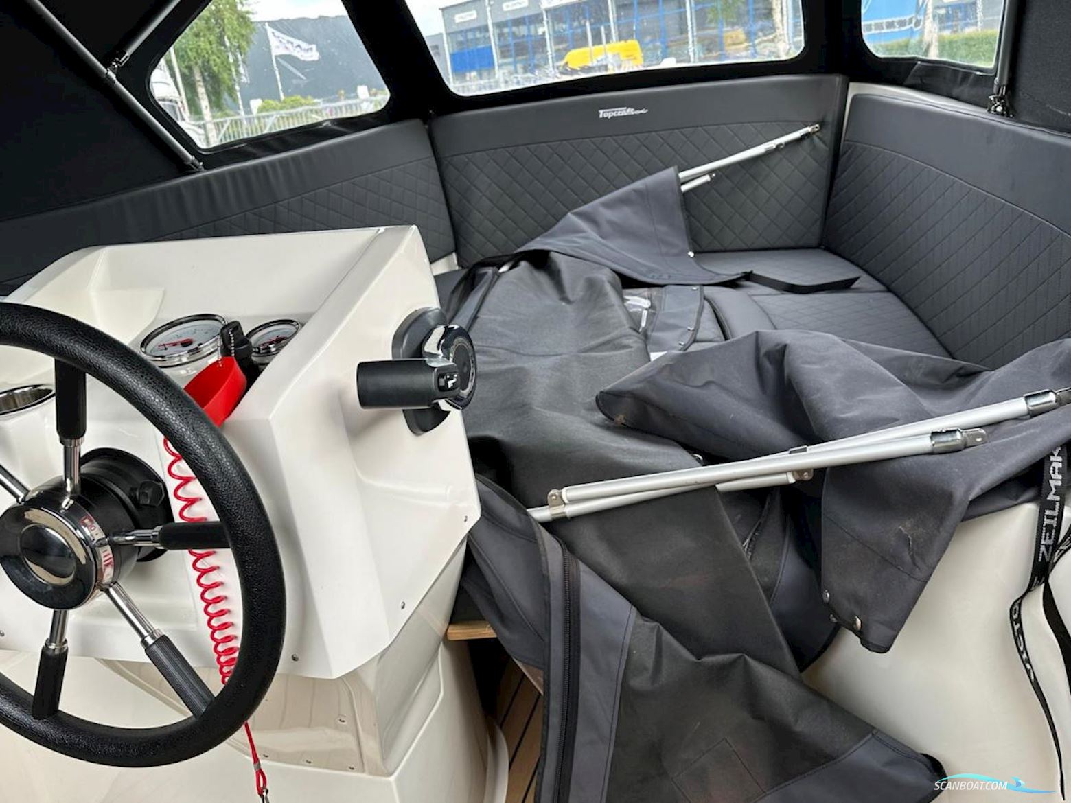 Topcraft  605 Tender