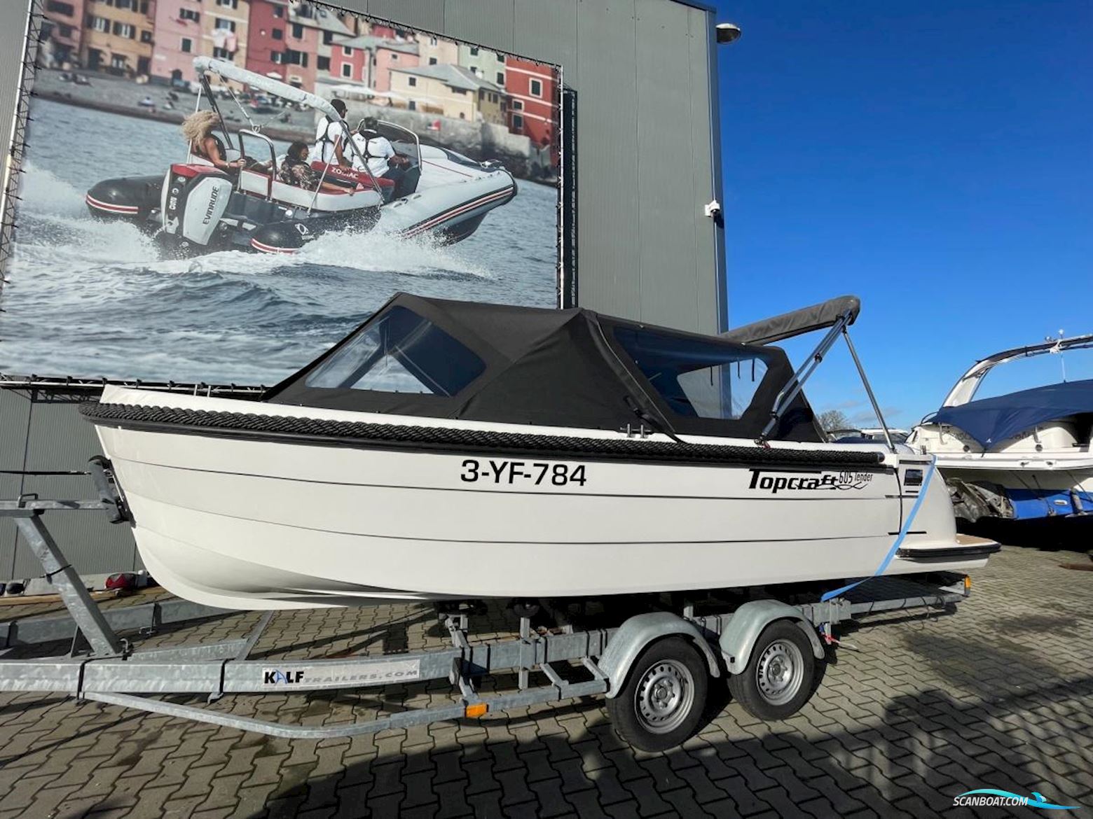 Topcraft 605 Tender