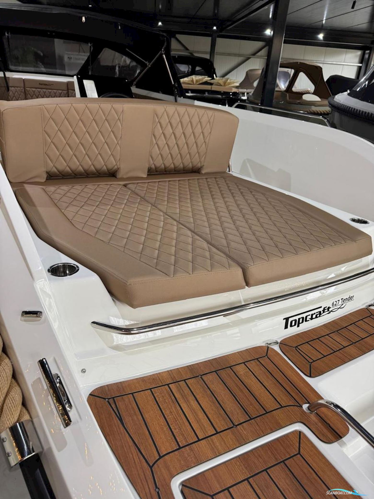 Topcraft 627 Tender