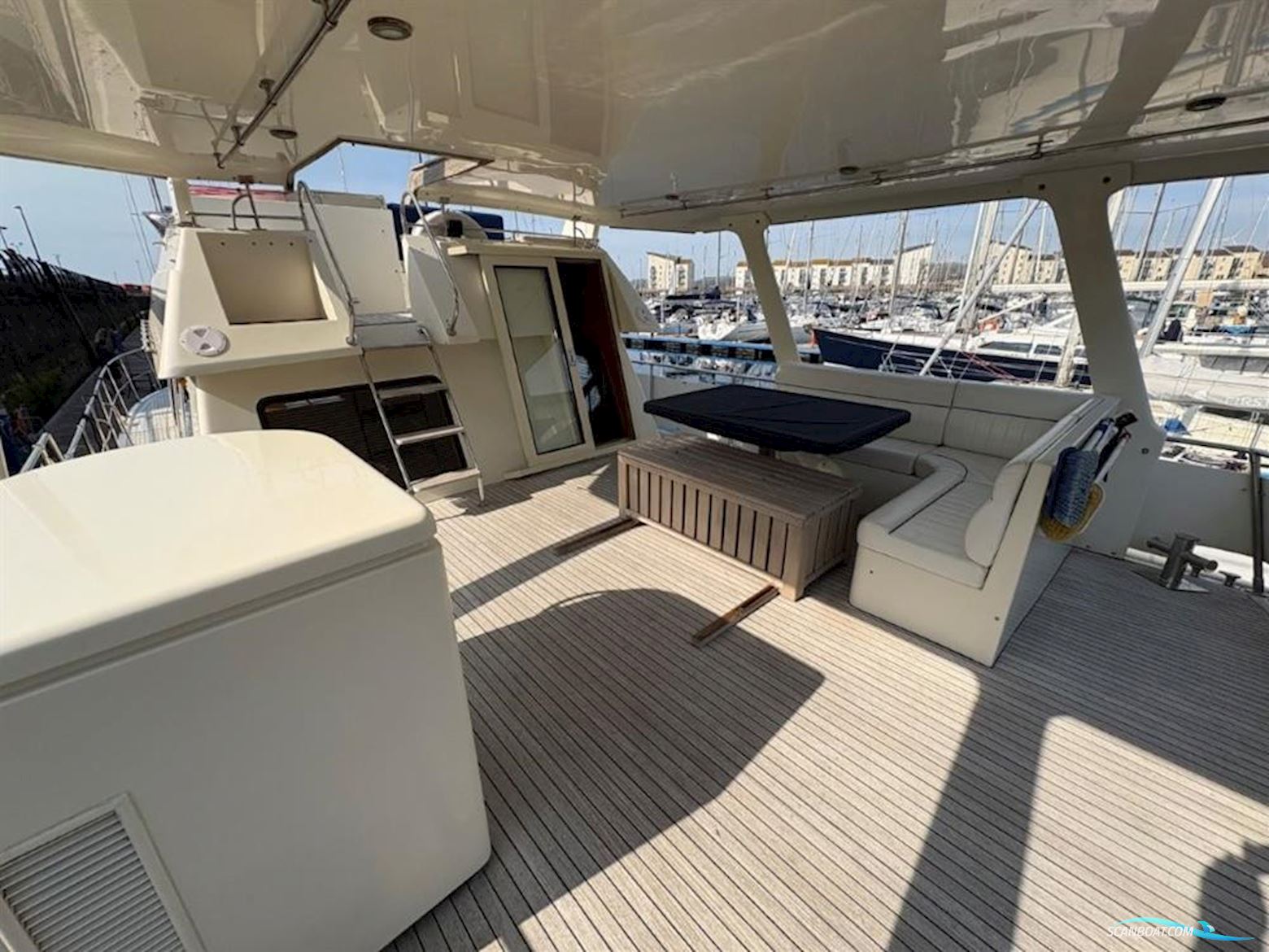 Trader  535 Signature