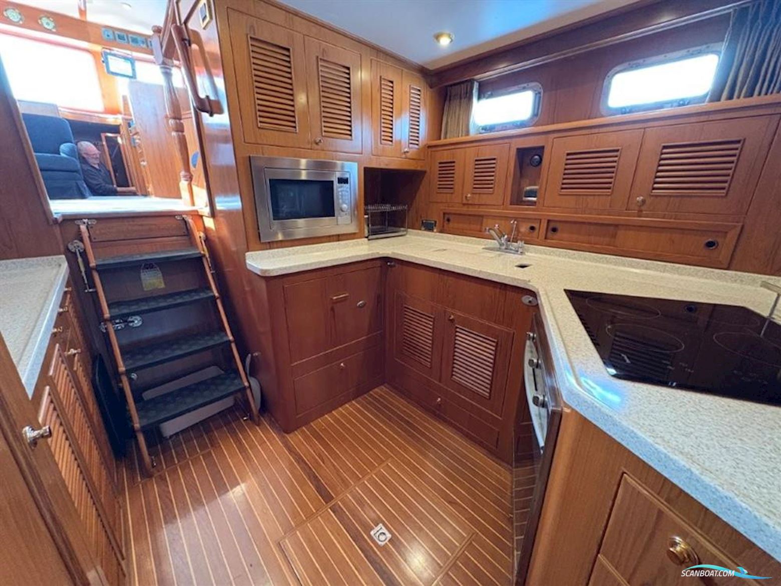 Trader  535 Signature