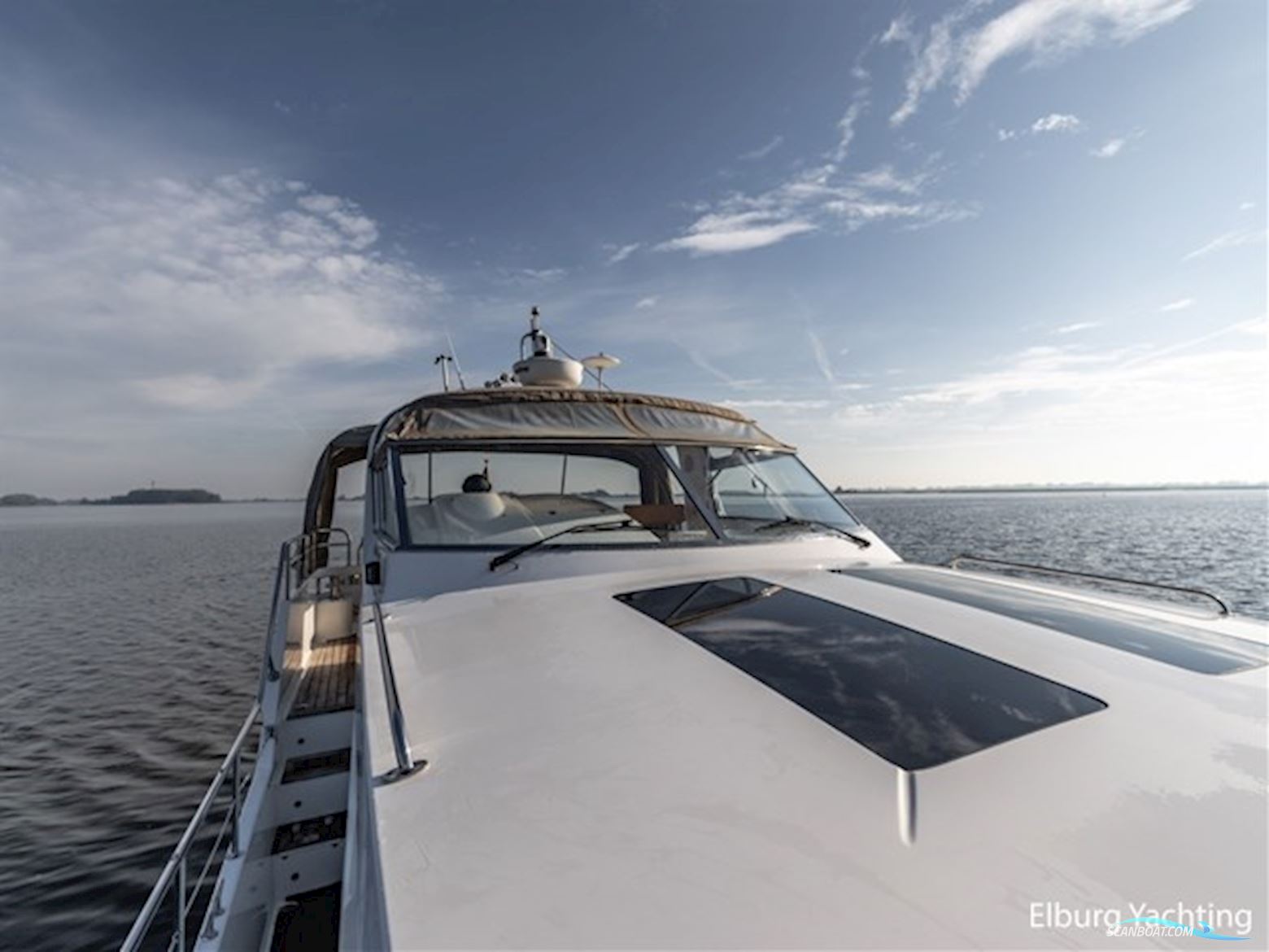 Trader 42 - Cabrio