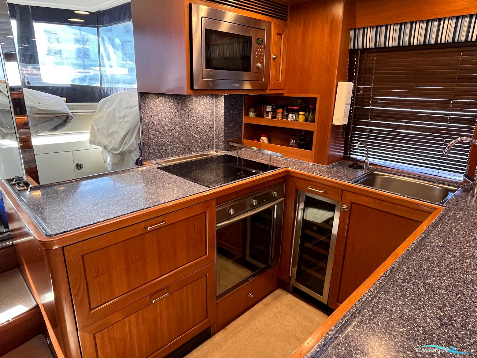 Trader 64 Sunliner