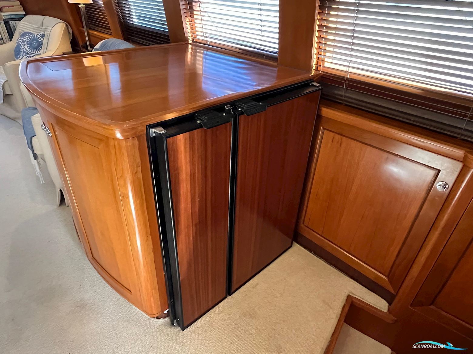 Trader 64 Sunliner