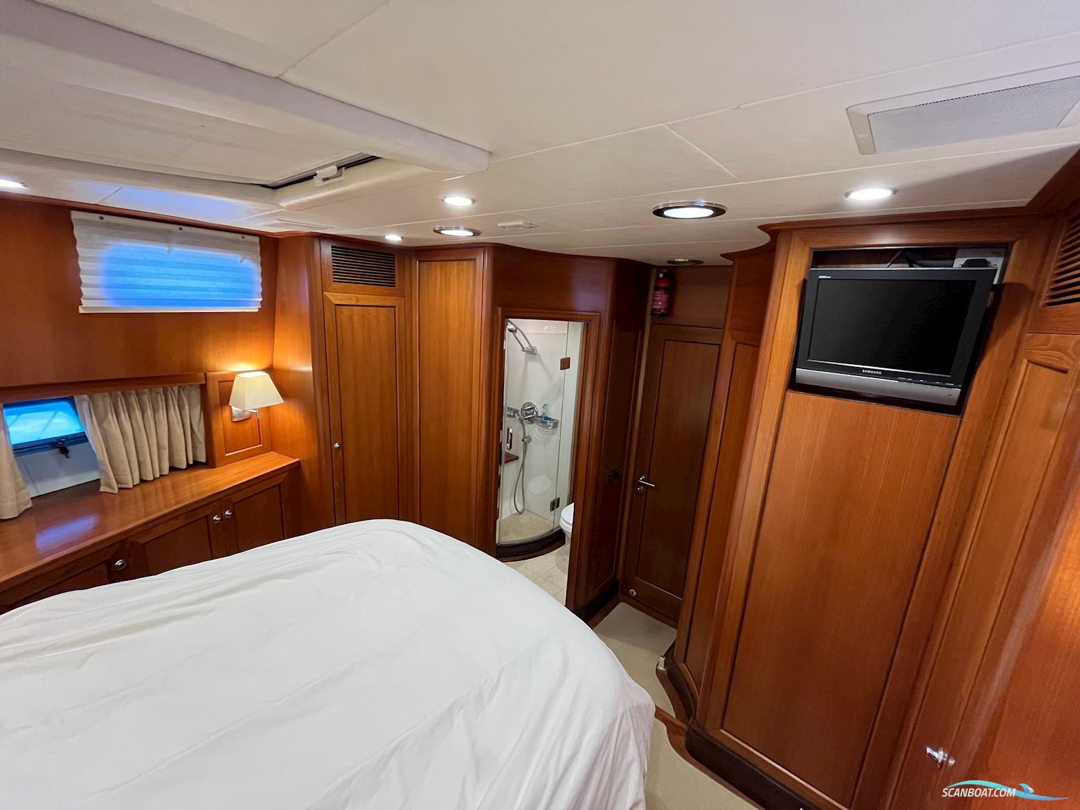 Trader 64 Sunliner