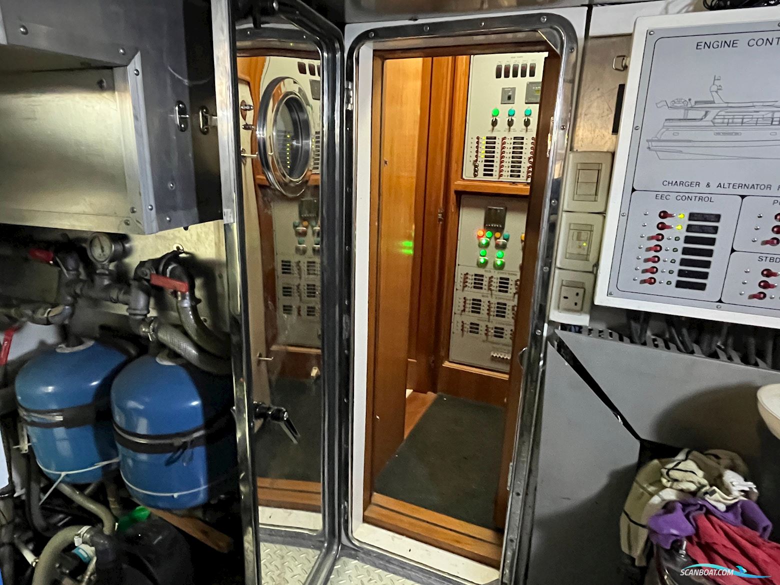 Trader 64 Sunliner